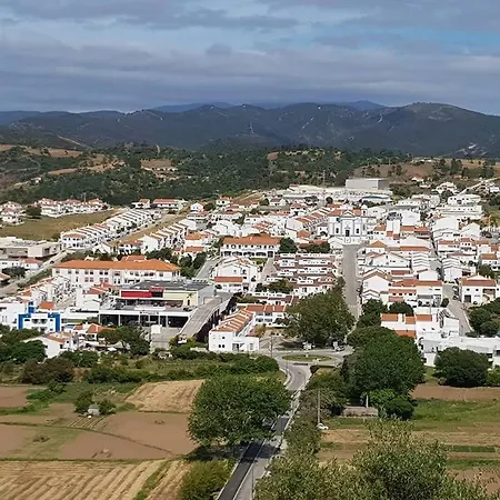 Casa Barbara - No Centro Historico De Holiday home Aljezur